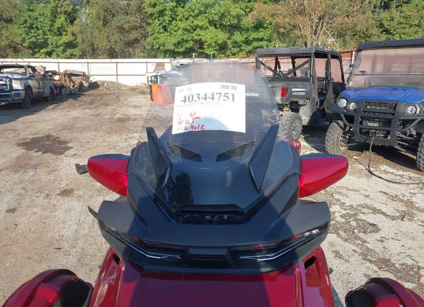 Photo 5 of 2024 Can-am Spyder ROADSTER RT/RT LIMITED (VIN 2BXNBDD22RV000434)