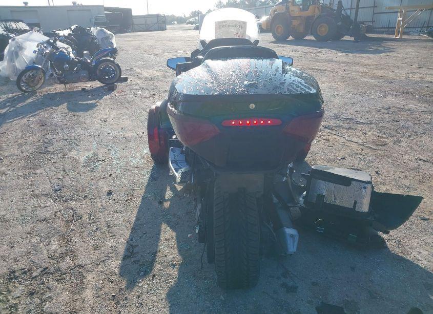 Photo 6 of 2024 Can-am Spyder ROADSTER RT/RT LIMITED (VIN 2BXNBDD22RV000434)