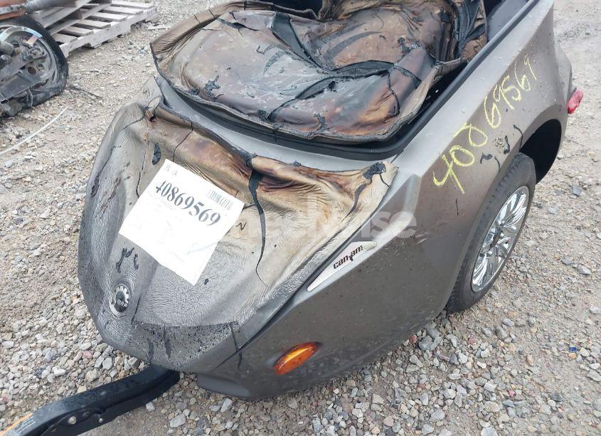 Photo 8 of 2014 Can Am T1 EB (VIN 2BZRAEA15EV000015)