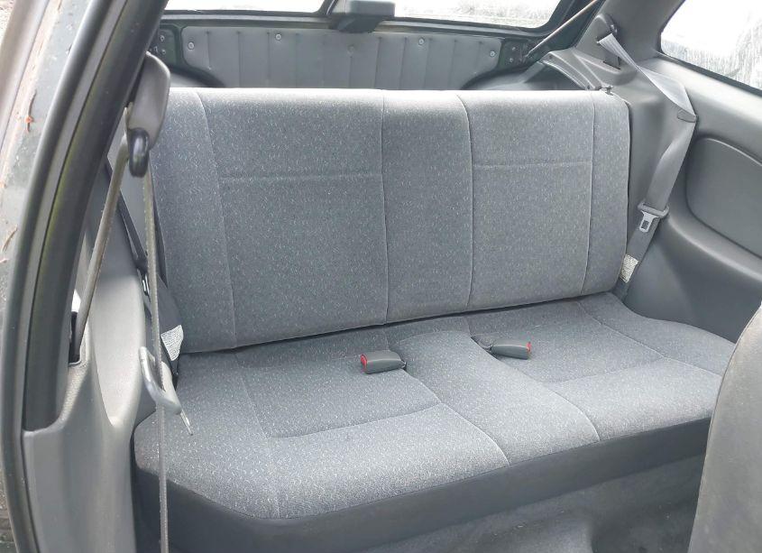 Photo 8 of 2000 Chevrolet Metro LSI (VIN 2C1MR2227Y6732482)