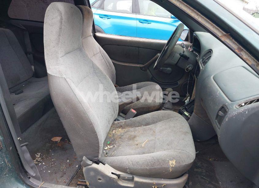 Photo 5 of 1996 Geo Metro LSI (VIN 2C1MR2290T6780279)