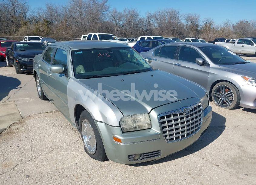 2005 Chrysler 300 TOURING (VIN 2C3AA53G65H176016) main photo