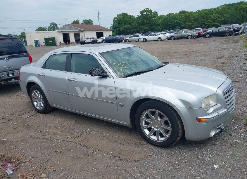 2005 Chrysler 300c (VIN 2C3AA63H05H114920) main photo