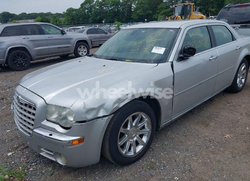 Photo 6 of 2005 Chrysler 300c (VIN 2C3AA63H05H114920)
