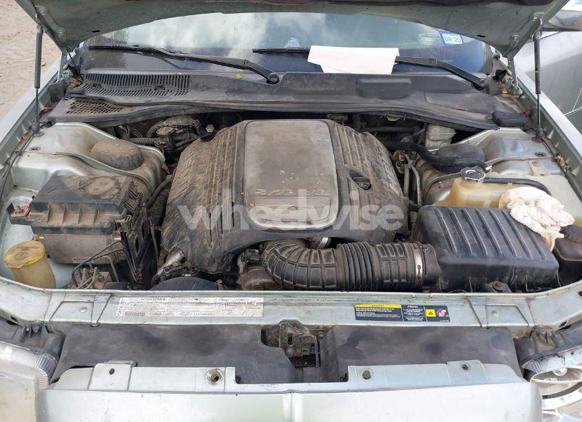 Photo 10 of 2005 Chrysler 300c (VIN 2C3AA63H25H523422)