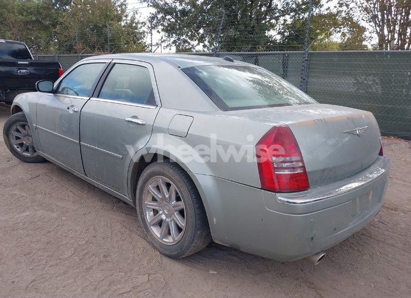 Photo 3 of 2005 Chrysler 300c (VIN 2C3AA63H25H523422)