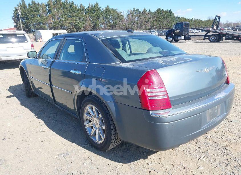 Photo 3 of 2005 Chrysler 300c (VIN 2C3AA63H45H502345)
