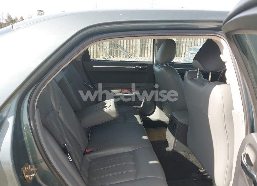 Photo 8 of 2005 Chrysler 300c (VIN 2C3AA63H45H502345)