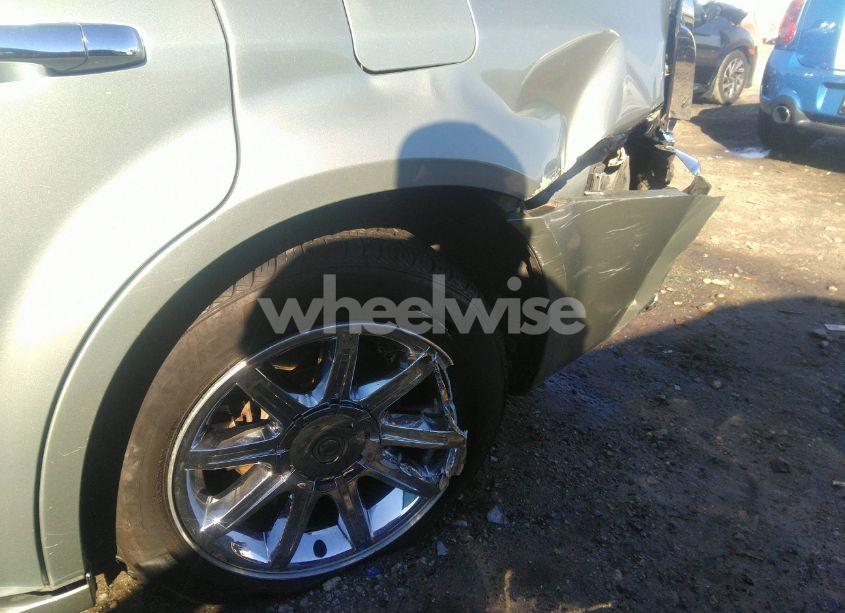 Photo 17 of 2005 Chrysler 300c (VIN 2C3AA63H45H572945)