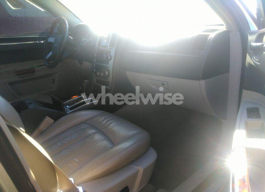 Photo 5 of 2005 Chrysler 300c (VIN 2C3AA63H45H572945)