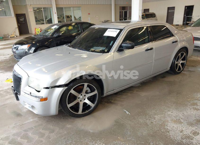 Photo 2 of 2005 Chrysler 300c (VIN 2C3AA63H55H133060)