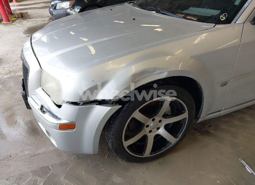 Photo 6 of 2005 Chrysler 300c (VIN 2C3AA63H55H133060)