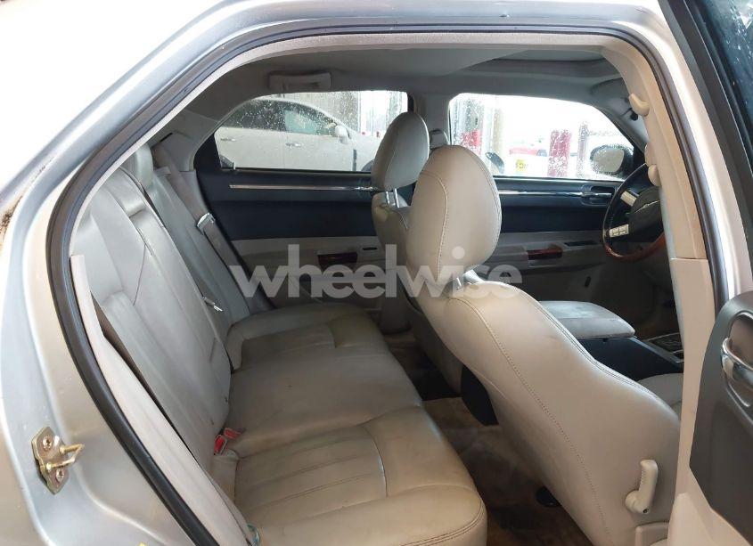 Photo 8 of 2005 Chrysler 300c (VIN 2C3AA63H55H133060)