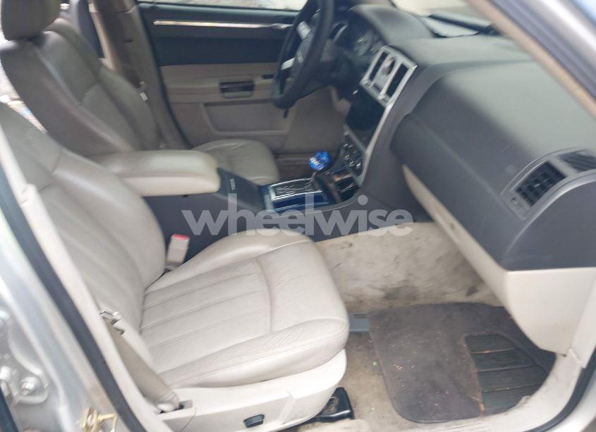 Photo 5 of 2005 Chrysler 300c (VIN 2C3AA63H75H520578)