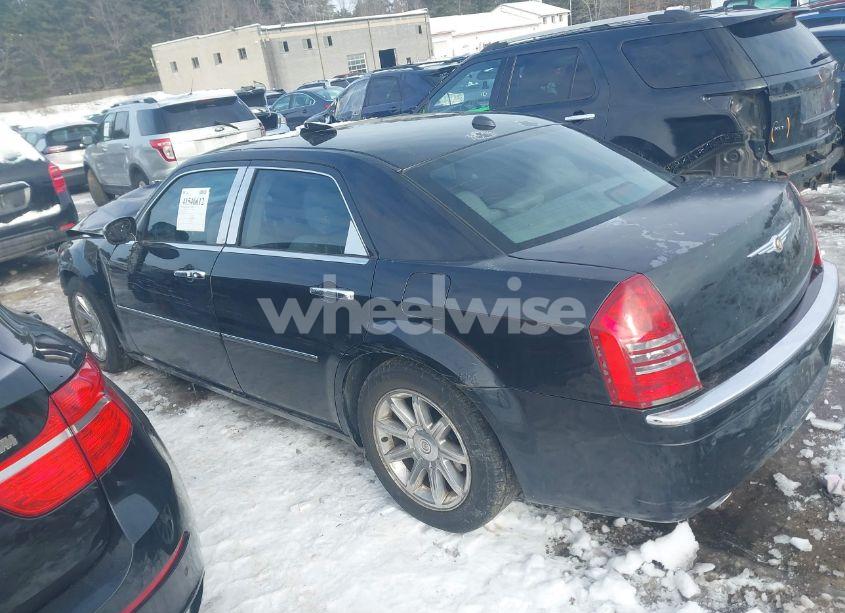 Photo 3 of 2005 Chrysler 300c (VIN 2C3AA63H85H152749)