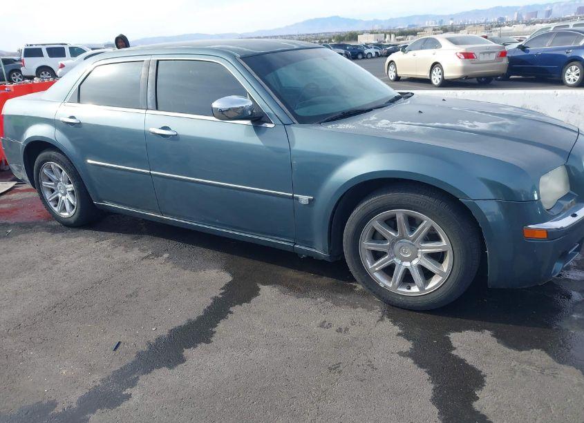 Photo 13 of 2005 Chrysler 300c (VIN 2C3AA63H85H524414)
