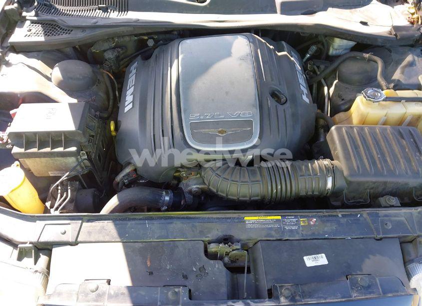 Photo 10 of 2005 Chrysler 300c (VIN 2C3AA63H95H115984)