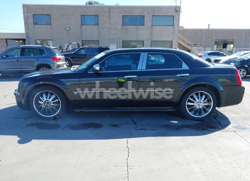 Photo 15 of 2005 Chrysler 300c (VIN 2C3AA63H95H115984)