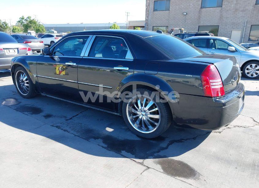 Photo 3 of 2005 Chrysler 300c (VIN 2C3AA63H95H115984)