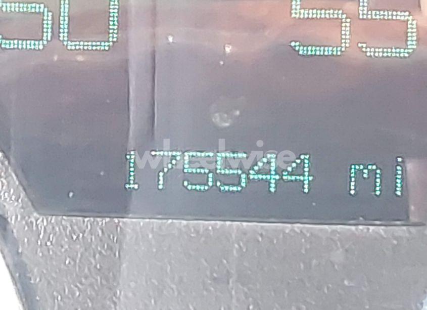 Photo 15 of 2005 Chrysler 300c (VIN 2C3AA63HX5H106243)