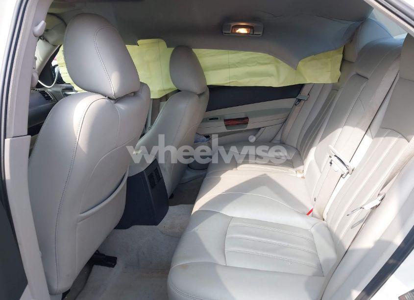 Photo 8 of 2005 Chrysler 300c (VIN 2C3AA63HX5H106243)