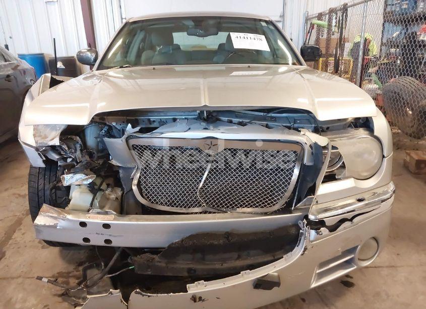 Photo 6 of 2005 Chrysler 300c (VIN 2C3AA63HX5H519392)