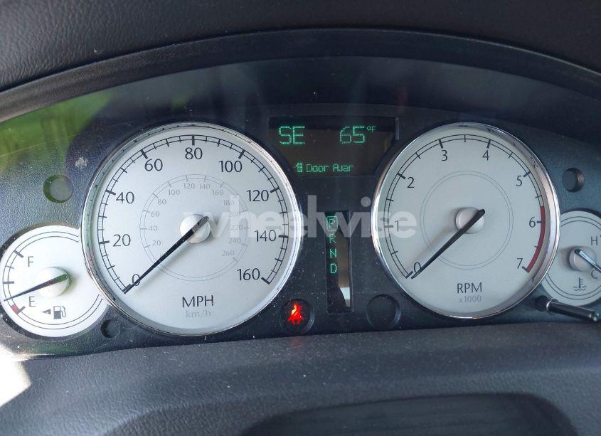 Photo 7 of 2005 Chrysler 300c (VIN 2C3AA63HX5H649107)