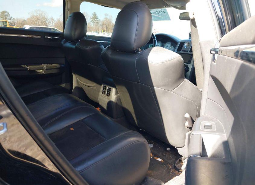 Photo 8 of 2010 Chrysler 300 300S V6 (VIN 2C3CA2CV5AH281193)