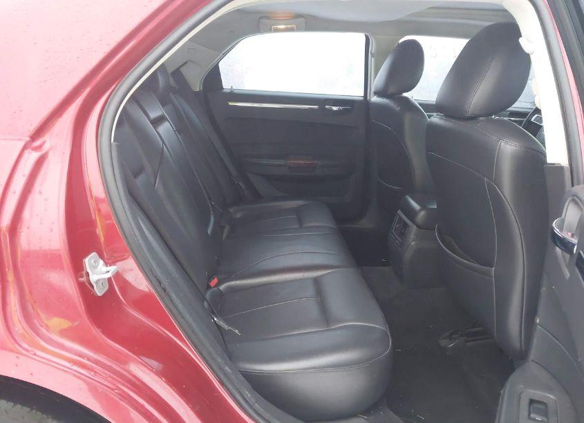 Photo 8 of 2010 Chrysler 300 LIMITED (VIN 2C3CA3CVXAH324321)