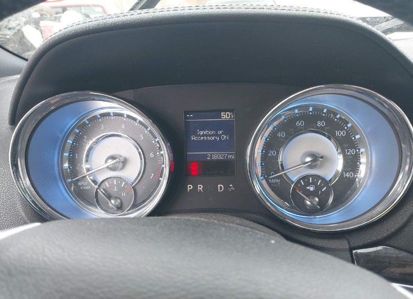 Photo 7 of 2011 Chrysler 300 (VIN 2C3CA4CG9BH530593)