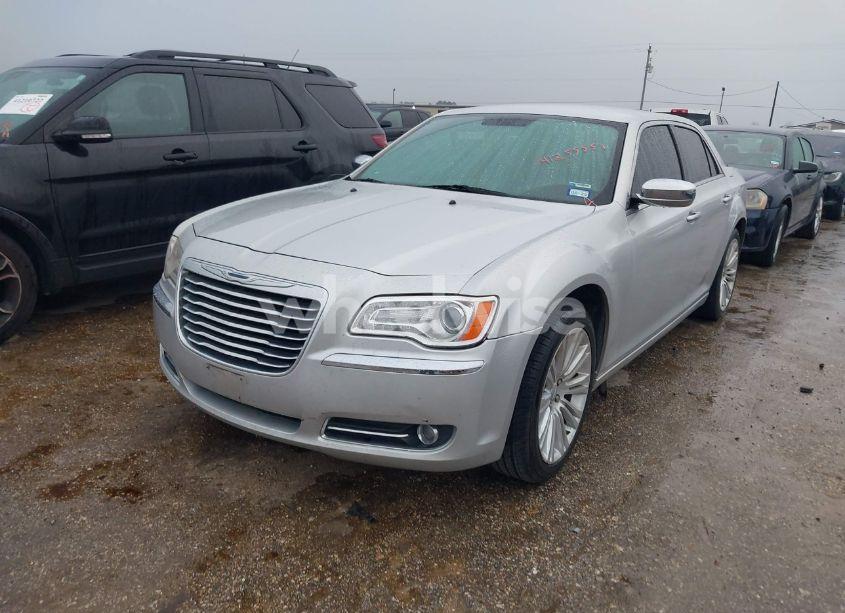 Photo 2 of 2011 Chrysler 300 LIMITED (VIN 2C3CA5CG2BH614535)