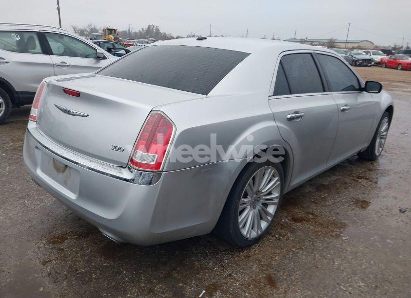 Photo 4 of 2011 Chrysler 300 LIMITED (VIN 2C3CA5CG2BH614535)