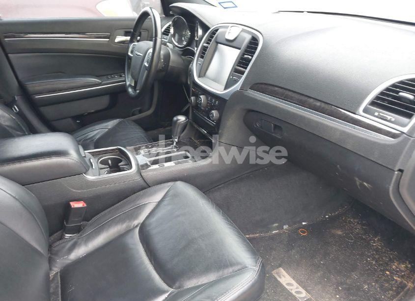 Photo 5 of 2011 Chrysler 300 LIMITED (VIN 2C3CA5CG2BH614535)