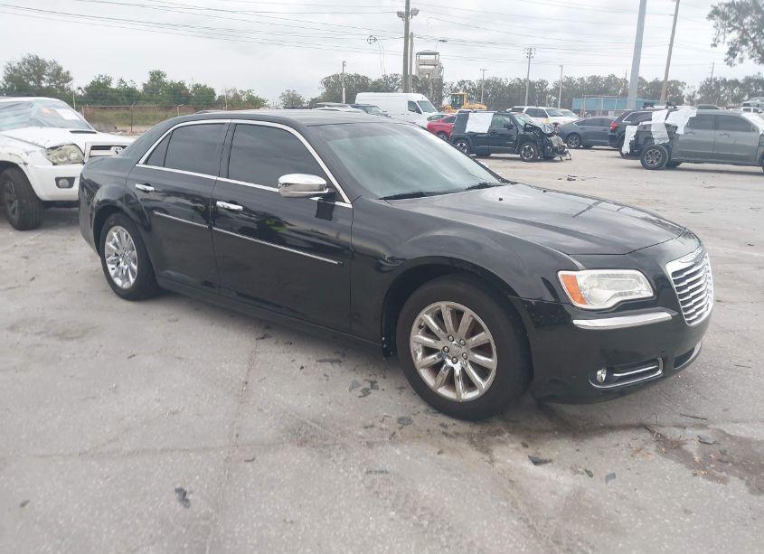 2011 Chrysler 300 LIMITED (VIN 2C3CA5CG5BH527311) main photo