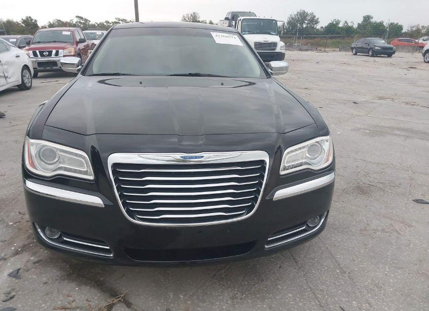 Photo 6 of 2011 Chrysler 300 LIMITED (VIN 2C3CA5CG5BH527311)
