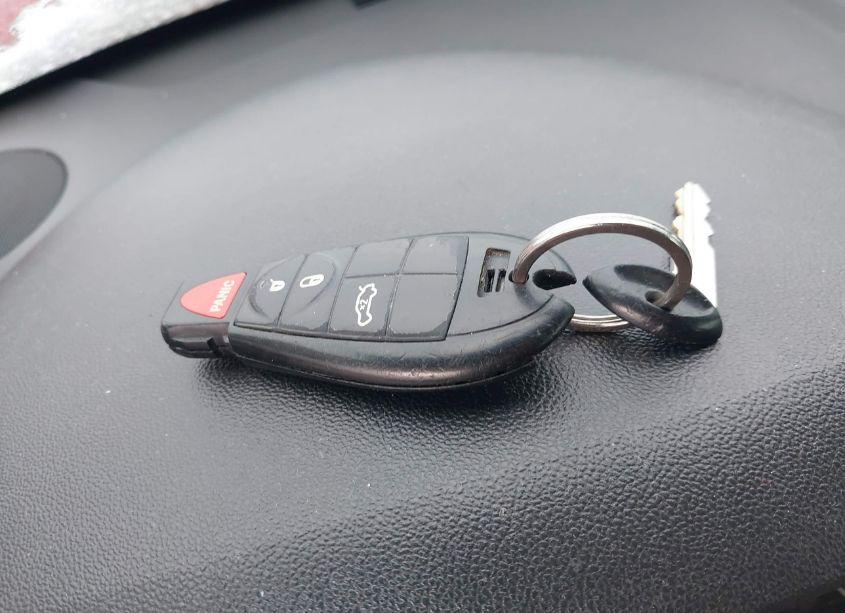 Photo 11 of 2010 Chrysler 300 TOURING/SIGNATURE SERIES/EXECUTIVE SERIES (VIN 2C3CA5CV0AH167443)