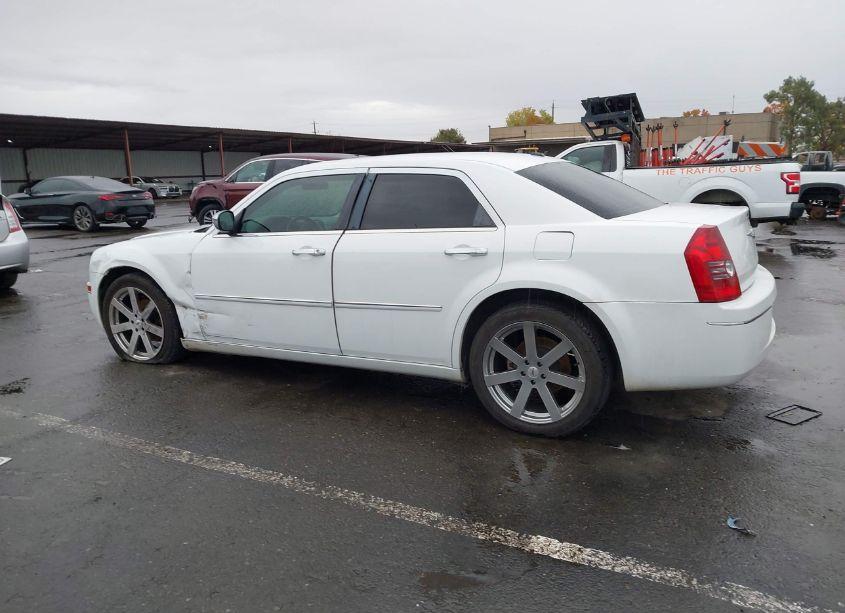 Photo 14 of 2010 Chrysler 300 TOURING/SIGNATURE SERIES/EXECUTIVE SERIES (VIN 2C3CA5CV3AH284210)