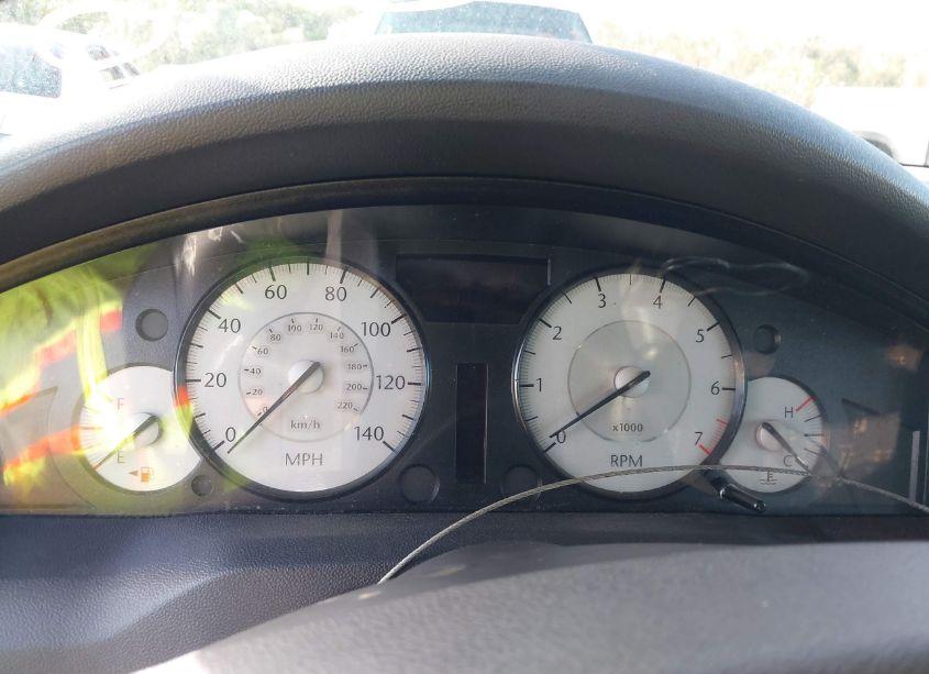 Photo 7 of 2010 Chrysler 300 TOURING/SIGNATURE SERIES/EXECUTIVE SERIES (VIN 2C3CA5CV5AH263049)