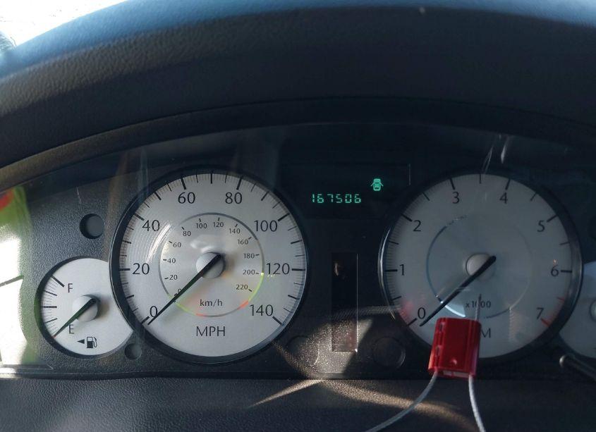 Photo 7 of 2010 Chrysler 300 TOURING/SIGNATURE SERIES/EXECUTIVE SERIES (VIN 2C3CA5CV8AH139941)