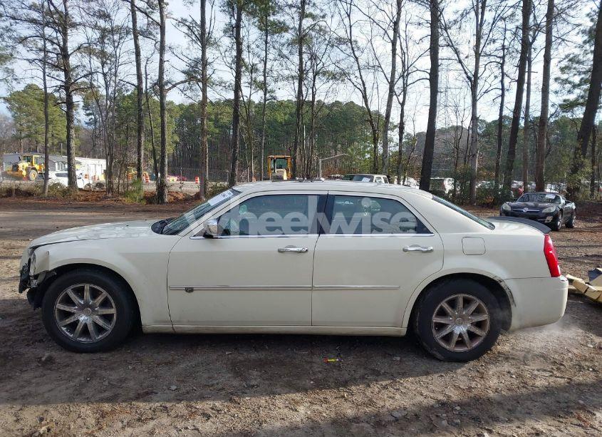 Photo 14 of 2010 Chrysler 300c HEMI (VIN 2C3CA6CT0AH266381)