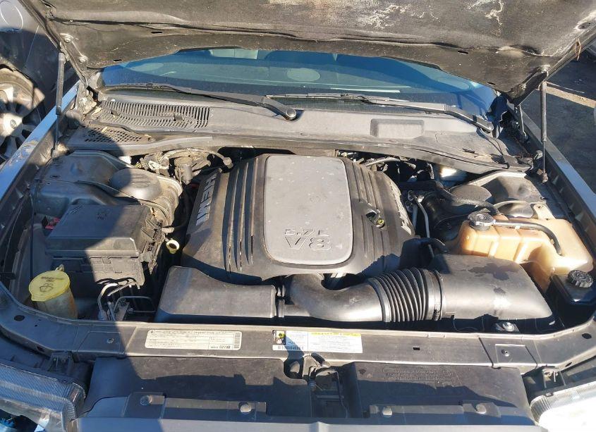 Photo 10 of 2010 Chrysler 300c HEMI (VIN 2C3CA6CT4AH114183)