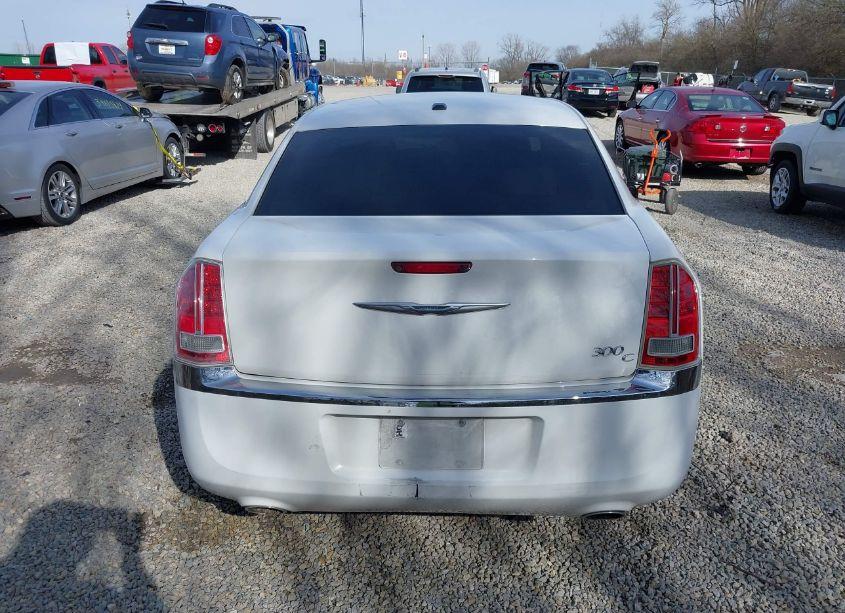 Photo 16 of 2011 Chrysler 300c N/A (VIN 2C3CA6CT4BH564093)
