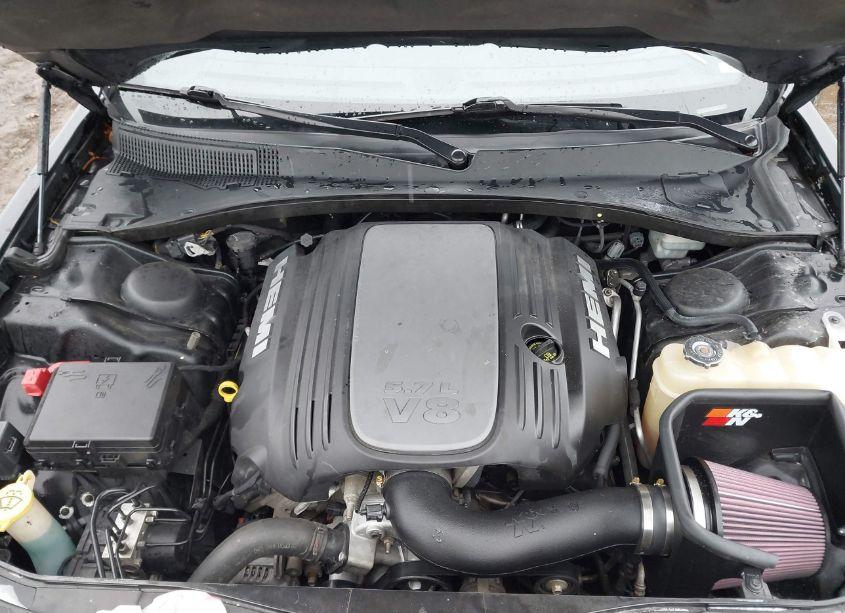 Photo 10 of 2011 Chrysler 300c N/A (VIN 2C3CA6CT6BH595913)