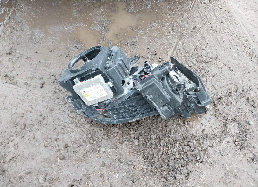 Photo 12 of 2011 Chrysler 300c N/A (VIN 2C3CA6CT6BH595913)