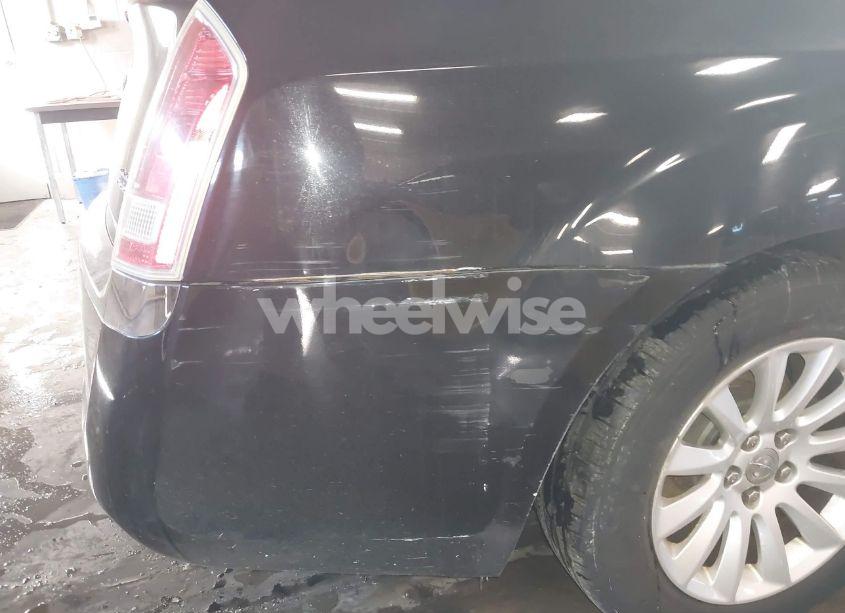 Photo 13 of 2012 Chrysler 300 (VIN 2C3CCAAG0CH107771)