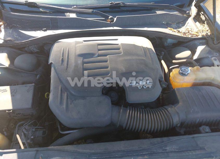 Photo 10 of 2012 Chrysler 300 (VIN 2C3CCAAG0CH138406)