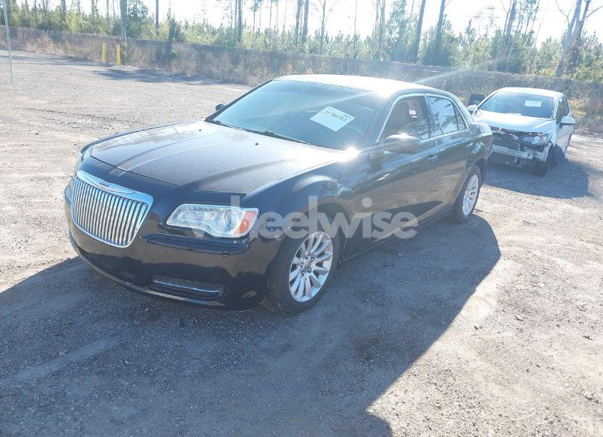 Photo 2 of 2012 Chrysler 300 (VIN 2C3CCAAG0CH138406)