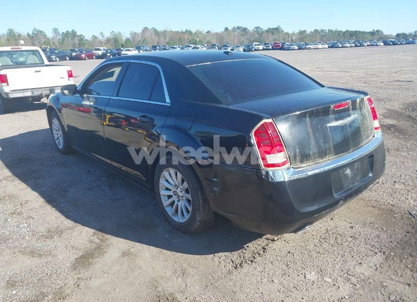 Photo 3 of 2012 Chrysler 300 (VIN 2C3CCAAG0CH138406)