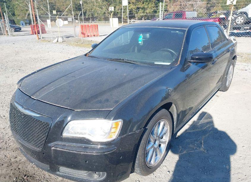 Photo 6 of 2012 Chrysler 300 (VIN 2C3CCAAG0CH173611)