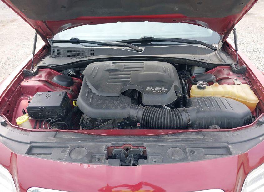 Photo 10 of 2012 Chrysler 300 (VIN 2C3CCAAG0CH263759)